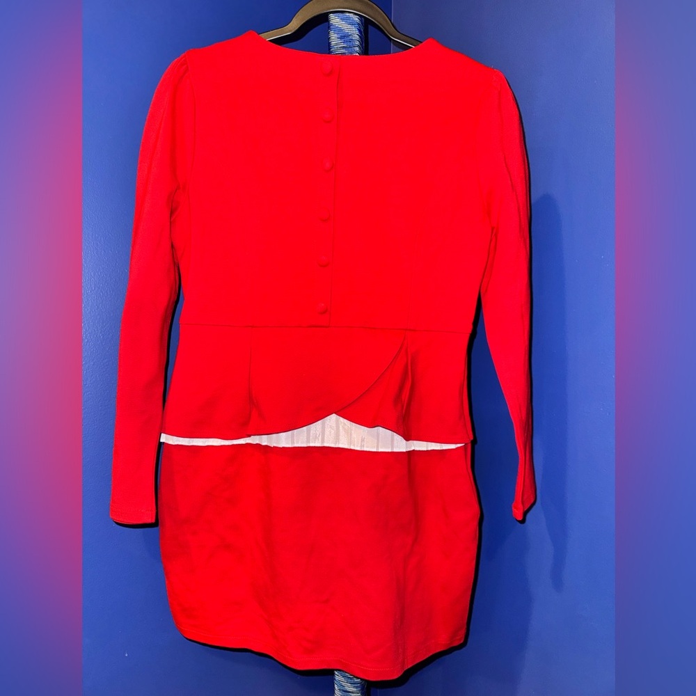 Red Peplum Sheath Dress | Medium-Large Fit | Gold Accent Detail ❤️ - Picture 4 of 17